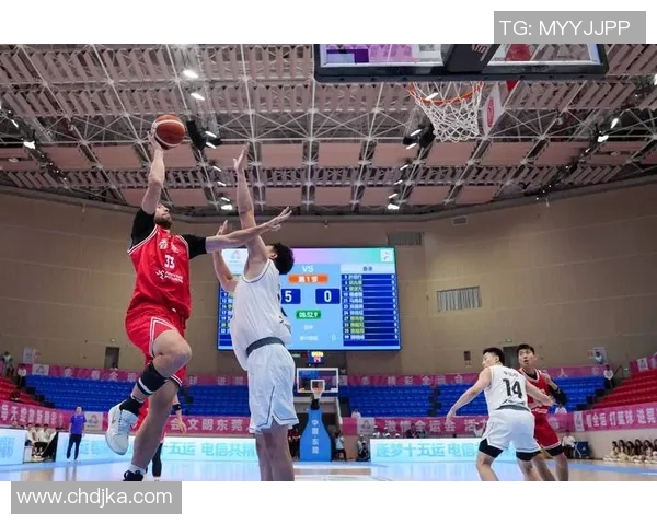 上海篮球队在城市联赛中的战术分析与表现评估 上海篮球队在城市联赛中的战术分析与表现评估